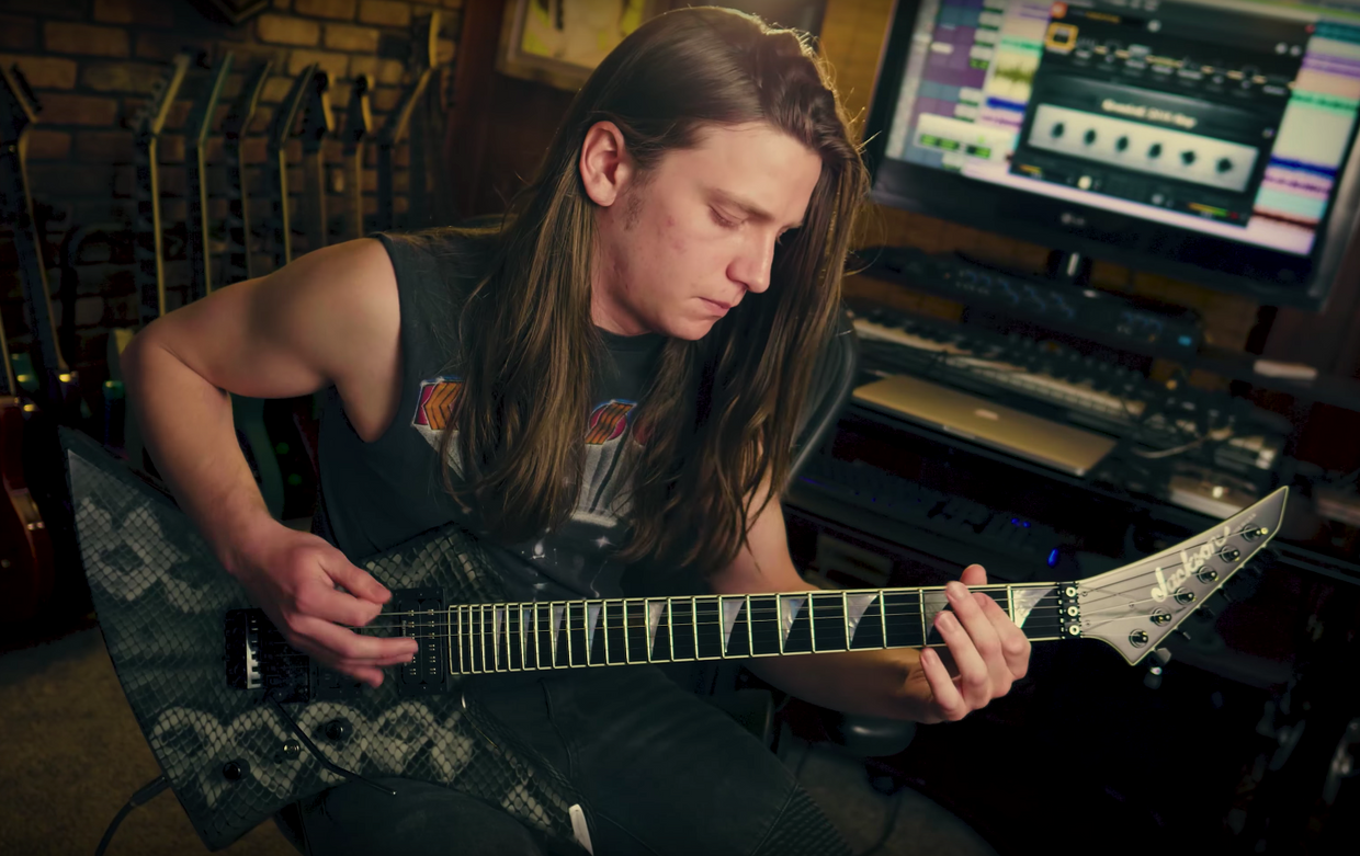 Watch: Brandon Ellis of The Black Dahlia Murder on BIAS AMP 2!